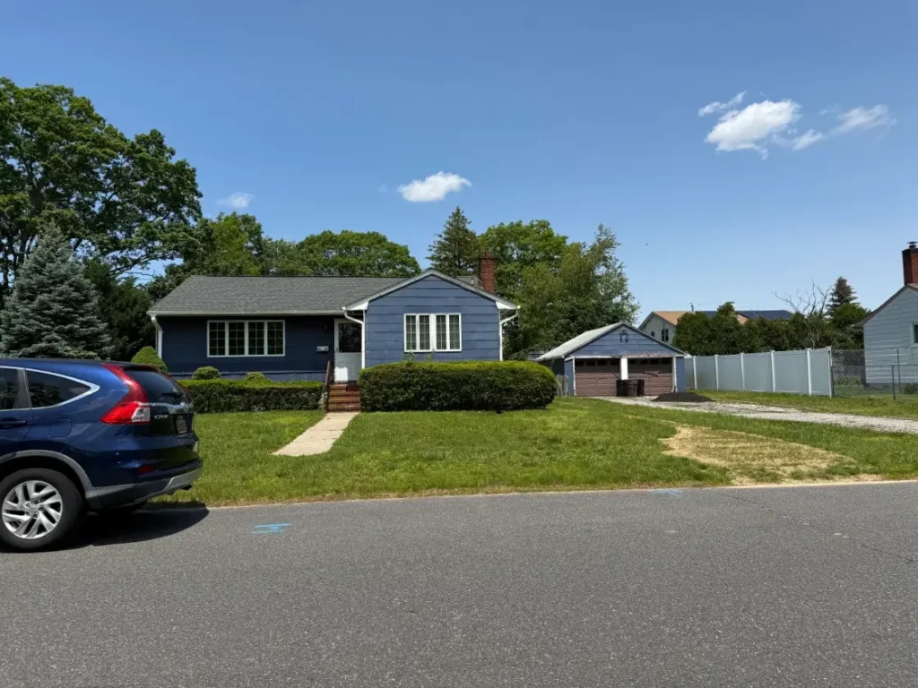1536 5th st west babylon ny 11704