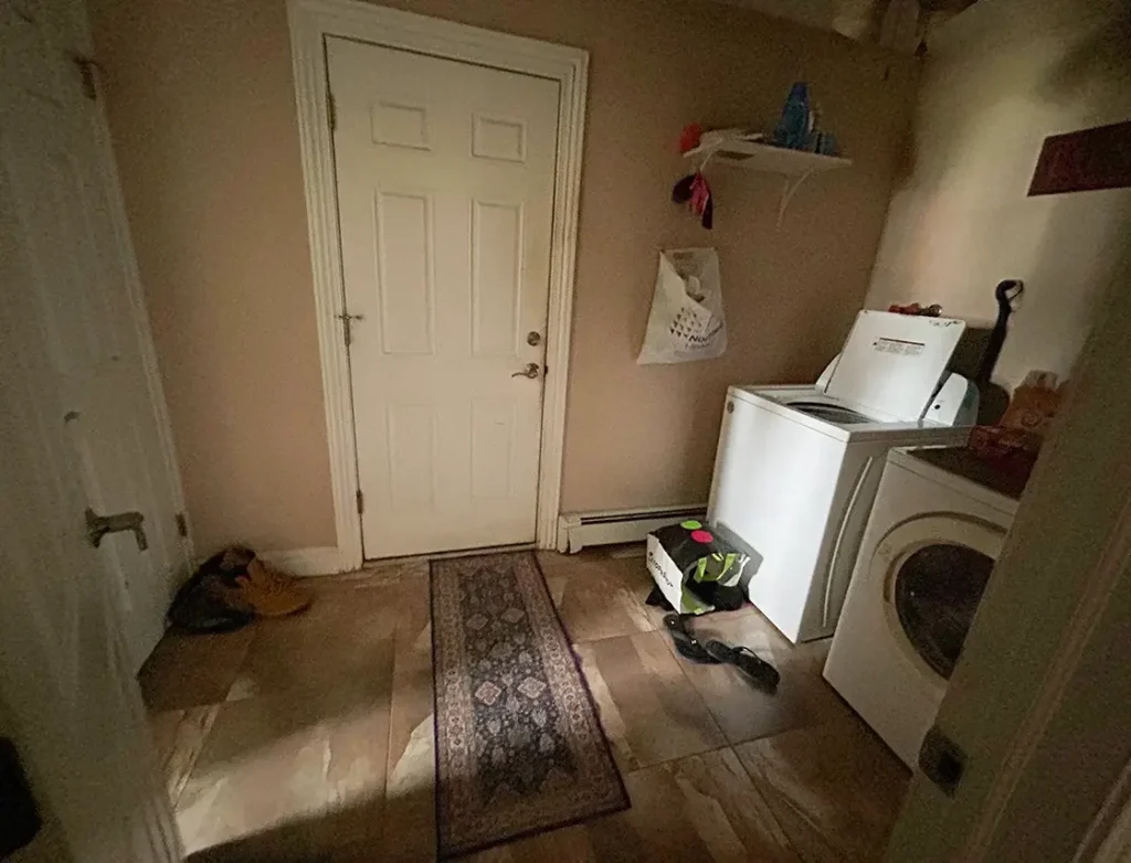 307 plymouth ave laundry room